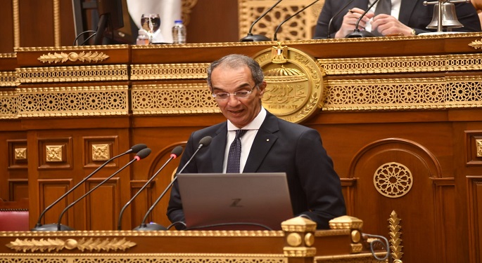 وزير الاتصالات: نشر الوعي بصناعة الألعاب الرقمية عبر إقامة مسابقات محلية للتوعية بالألعاب الجادة
