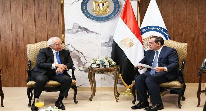 الملا يبحث مع رئيس مجموعة “كوبيلوزوس” اليونانية التعاون في مجالات الغاز الطبيعي
