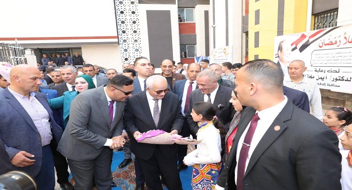 بالصور..وزير التعليم ومحافظ الدقهلية يفتتحان معرض المدرسة المنتجة “أهلا رمضان” بالمنصورة