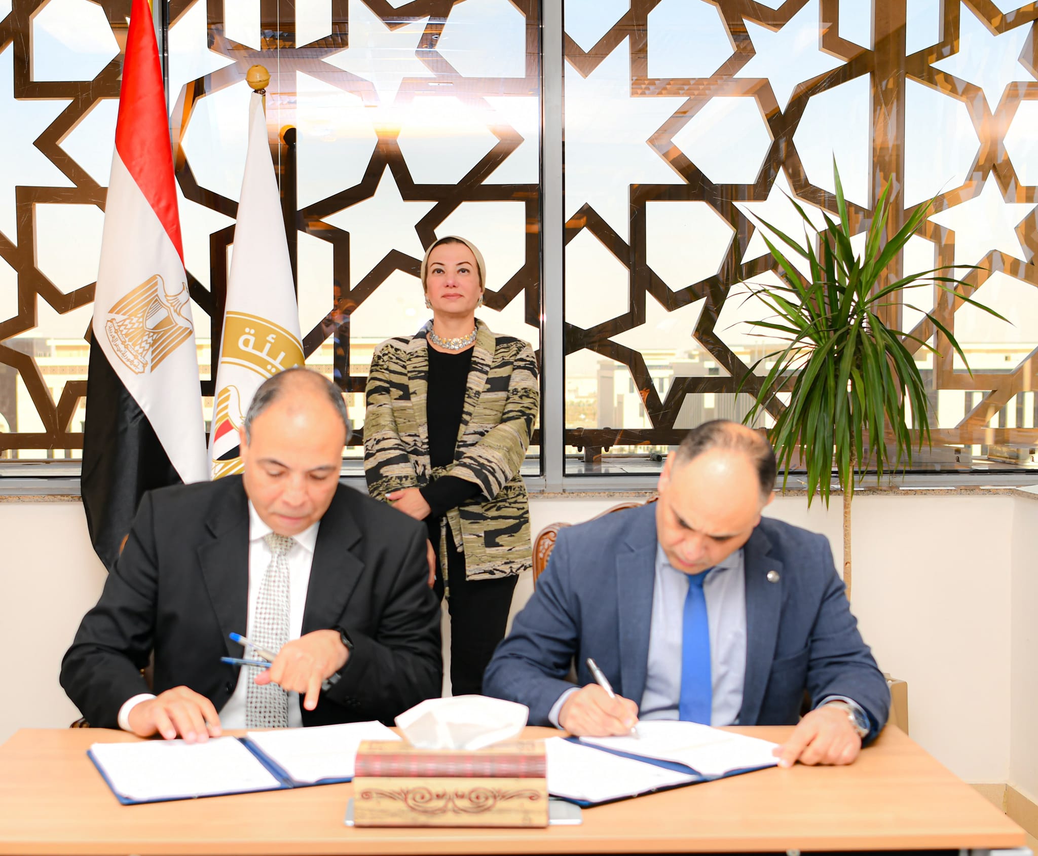 وزيرة البيئة تشهد توقيع بروتوكول تعاون لدعم اقتصاد المعرفة البيئية فى مصر