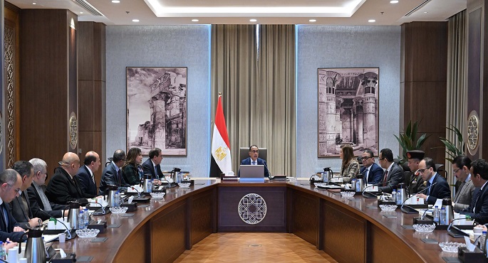 بالصور ..رئيس الوزراء يتابع مستجدات موقف تنفيذ مشروعات المبادرة الرئاسية حياة كريمة