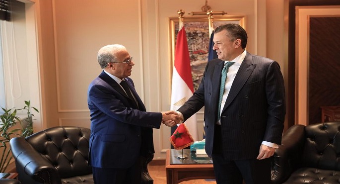 وزير السياحة يبحث مع سفير المغرب بالقاهرة سبل التعاون بين البلدين