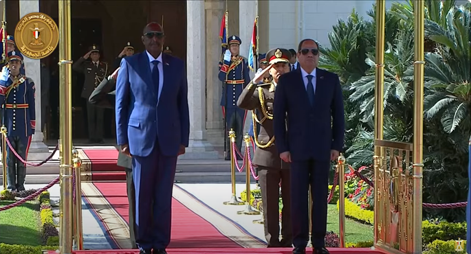 الرئيس السيسي يستقبل رئيس مجلس السيادة السوداني بقصر الاتحادية