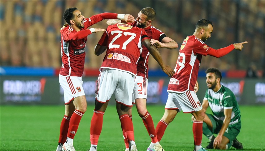 الأهلي يسحق بلدية المحلة بخماسية في الدوري