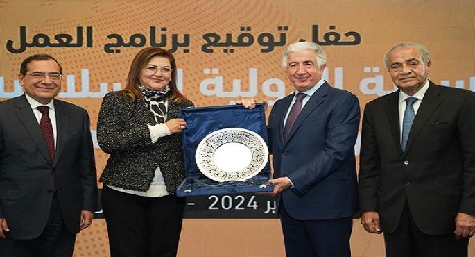بالصور.. مصر والمؤسسة الدولية الإسلامية لتمويل التجارة يوقعان برنامج العمل السنوي 2024