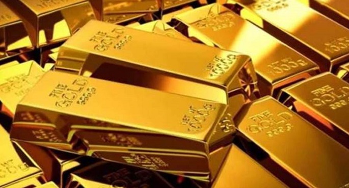 الذهب يتراجع مع قفزة النفط وصعود الدولار بعد تبدد آمال السلام بين أمريكا وإيران