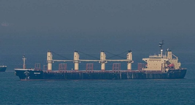 القيادة المركزية الأمريكية: هجوم الحوثيين على السفينة “روبيمار” أدى لتسرب نفطي وأضرار جسيمة