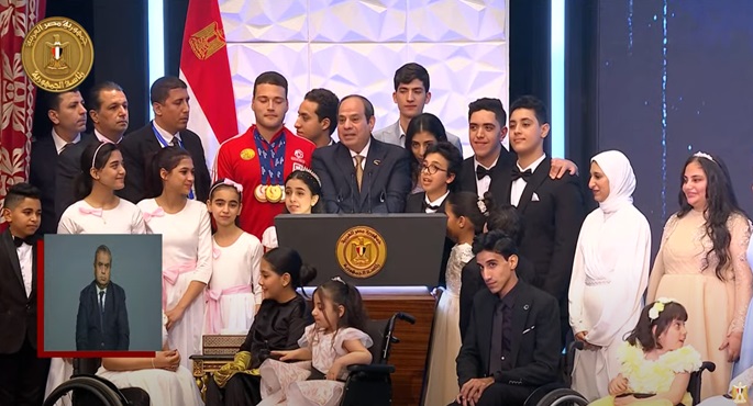 بالفيديو .. السيسي : البنك المركزي استقبل جزءًا من أموال مشروع رأس الحكمة