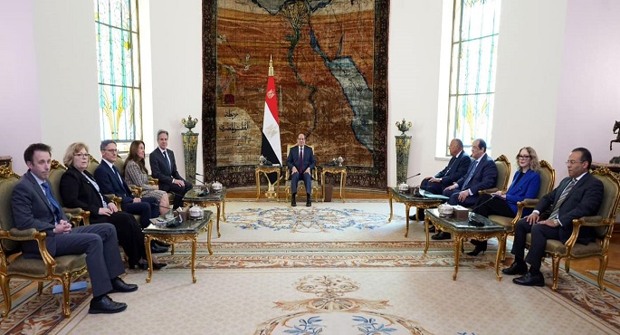 الرئيس السيسي يؤكد لـبلينكن ضرورة اتخاذ خطوات جادة تجاه التسوية العادلة والشاملة للقضية الفلسطينية