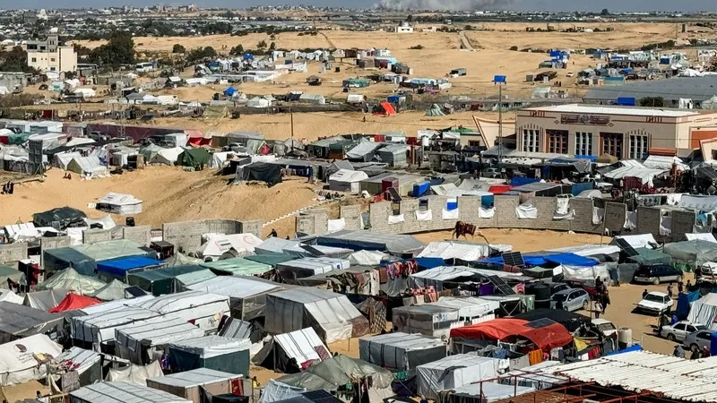 ليبراسيون الفرنسية : التهديد يتزايد في رفح رغم آمال التوصل لهدنة