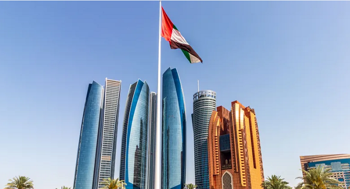 صحيفة الاتحاد: الإمارات تسعى لتعزيز التعاون المثمر والبنّاء مع القوى الإقليمية والدولية