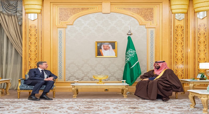 ولي العهد السعودي ووزير الخارجية الأمريكي يبحثان جهود الهدنة بغزة والتطورات الإقليمية
