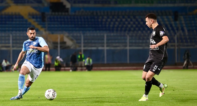 زد اف سي يسعى للحفاظ على صدارة الدوري أمام بيراميدز الليلة