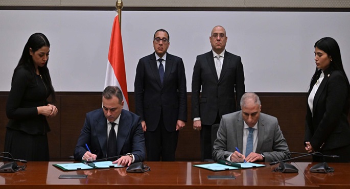 بالصور.. رئيس الوزراء يشهد توقيع عقد تخصيص قطعة أرض بحدائق الأندلس بالقاهرة الجديدة لإقامة نشاط عمراني متكامل