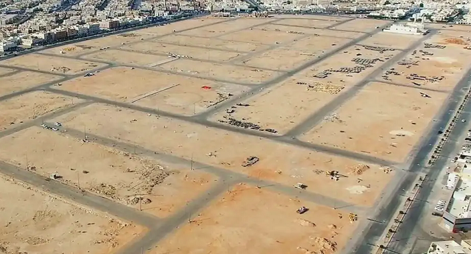 وزير الإسكان: 12 يناير..بدء تسليم أراضي بيت الوطن بالحي الثالث وشمال الرحاب للفائزين بها بمدينة القاهرة الجديدة