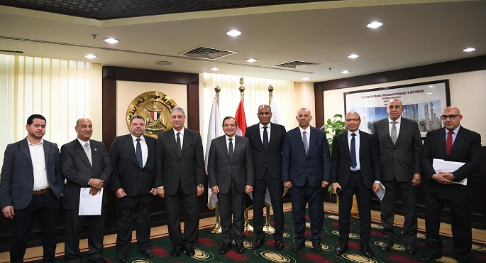 بالصور.. وزير البترول: إطلاق مشروعات جديدة للبتروكيماويات الفترة المقبلة