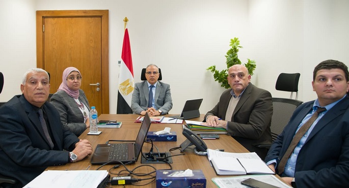 بالصور .. وزير الري يواصل لقاءاته لمتابعة حالة المنظومة المائية بكل محافظة