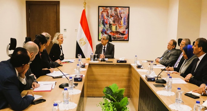 بالصور.. وزير الكهرباء يبحث مع مفوضة الطاقة الأوروبية فرص التعاون المشترك