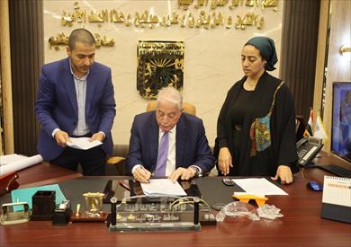 إصدار 65 عقدا لتقنين أوضاع مواطني جنوب سيناء