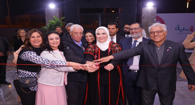 بالصور.. وزيرة التضامن تفتتح المرحلة الثانية لمستشفى بهية الشيخ زايد وتدعم محاربات السرطان بـ20 مليون جنيه