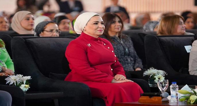 بالفيديو والصور.. السيدة انتصار السيسي تشهد احتفالية “المرأة المصرية.. أيقونة النجاح”