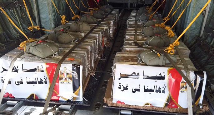 بالفيديو والصور.. مصر تواصل أعمال الإسقاط الجوى اليومى للمساعدات الإنسانية على شمال قطاع غزة