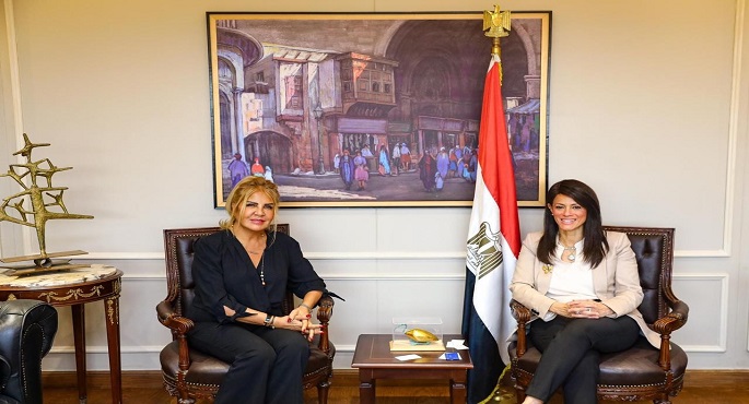 بالصور.. المشاط تلتقي رئيسة الكونفدرالية العامة للمؤسسات الجزائرية لمناقشة فرص التعاون المشترك