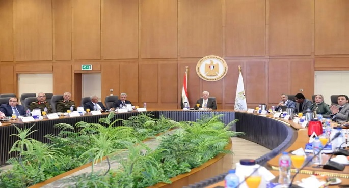 وزير التعليم العالي يؤكد على تطوير خطط تسويق المخرجات البحثية