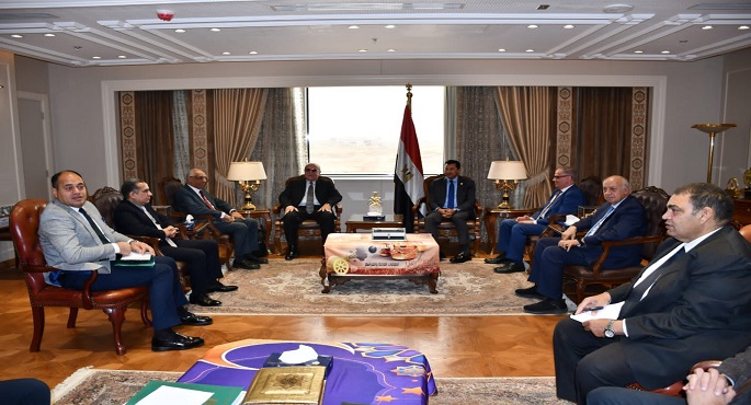 بالصور.. وزير الرياضة يناقش آليات الحد من أمراض القلب والموت المفاجيء بالملاعب المصرية