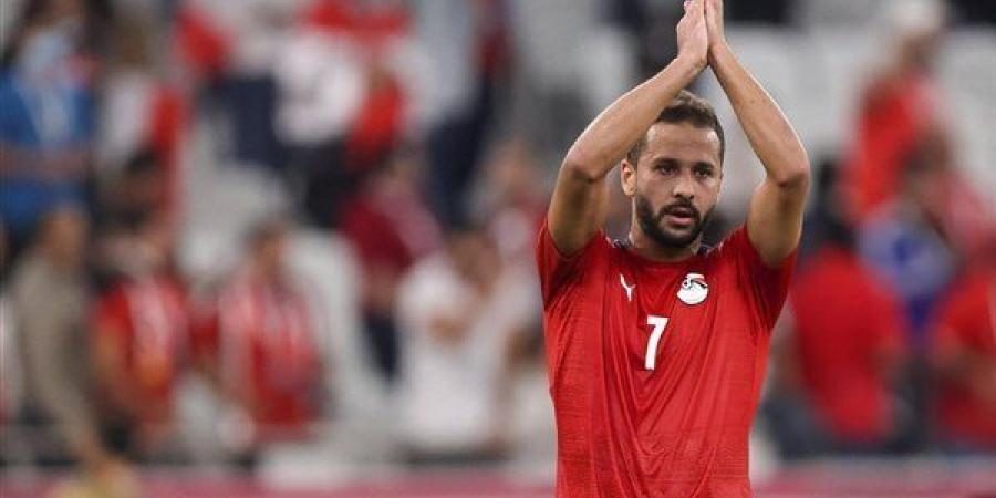 محمود الخطيب يزور أحمد رفعت لاعب مودرن فيوتشر في المستشفى