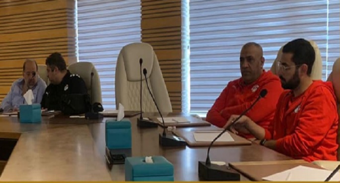 المنتخب بالقميص الأحمر ونيوزيلندا بالأبيض في افتتاح بطولة كأس عاصمة مصر