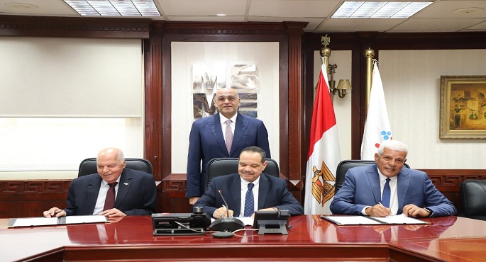 بالصور.. “الزراعيين” و”المعلمين”: توقيع اتفاقية مع جهاز المشروعات الصغيرة لتنفيذ مشروعات زراعية