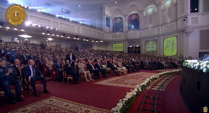 بالفيديو .. الرئيس السيسي يشهد الندوة التثقيفية الـ 39 للقوات المسلحة بمناسبة الاحتفال بيوم الشهيد
