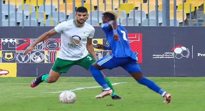 المصري يستدرج سموحة باستاد برج العرب الليلة في الدوري