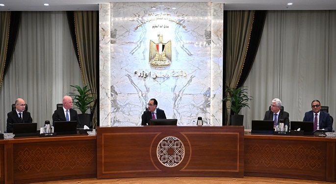 رئيس الوزراء يؤكد عمق العلاقات الاستراتيجية بين مصر والمجر