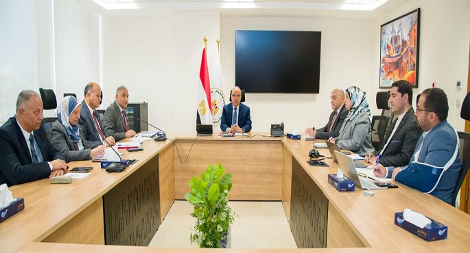 وزير الرى يتابع موقف أعمال تأهيل الترع خاصة ضمن مراكز مبادرة “حياه كريمة”