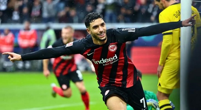 فرانكفورت يعلن خضوع عمر مرموش لعملية جراحية في يده غدا