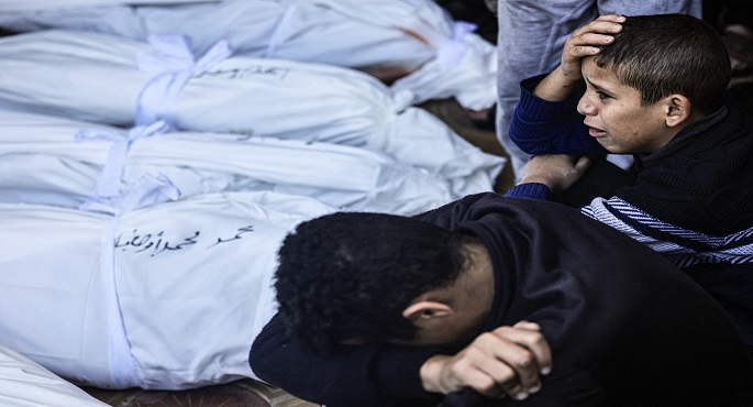 استشهاد 7 فلسطينيين و إصابة العشرات في قصف إسرائيلي على نادي الشجاعية بغزة