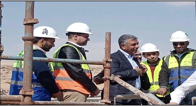 وزير الإسكان يتابع مشروع توسعة مأخذ محطة مياه القاهرة الجديدة.. ورئيس “الجهاز التنفيذى للمياه والصرف” يتفقد الأعمال من الموقع