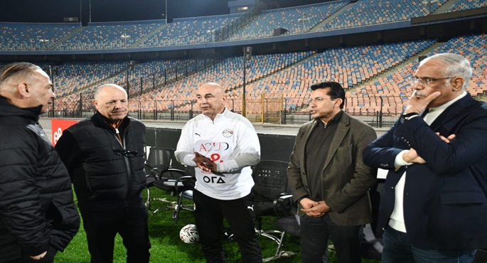 بالصور .. وزير الرياضة يشهد مران المنتخب استعدادًا لبطولة كأس عاصمة مصر الودية