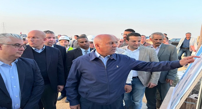 بالصور.. وزير النقل يتابع التقدم في معدلات تنفيذ مشروع تطوير ميناء السخنة
