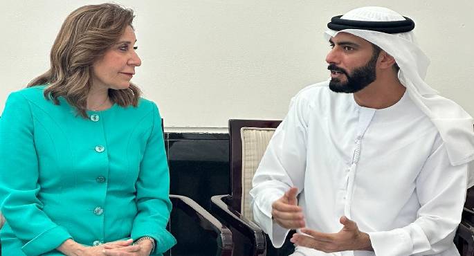 وزيرة الثقافة تبحث مع نظيرها الإماراتي أطر التعاون المشترك
