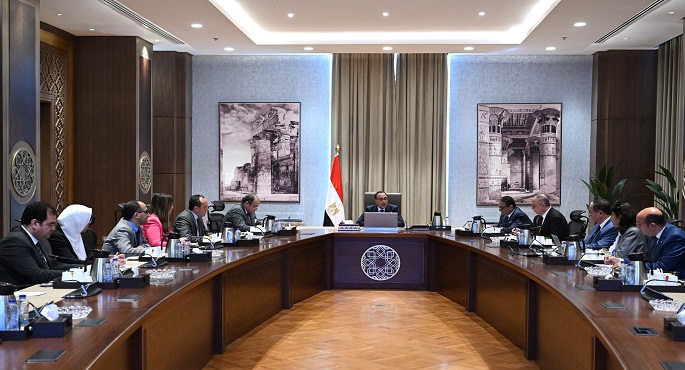 بالصور.. مدبولي يتابع الموقف التنفيذي للإفراج الجمركي عن البضائع في الموانئ وتطبيق منظومة الشحن المُسبق
