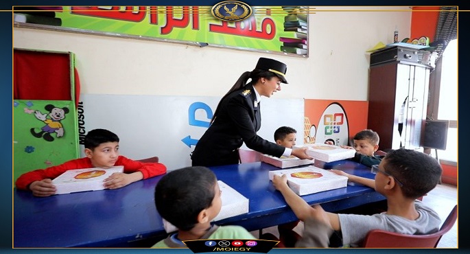 بالفيديو والصور.. الداخلية تحتفل مع الأطفال الأيتام ونزلاء دور رعاية المسنين بعيد الفطر المبارك