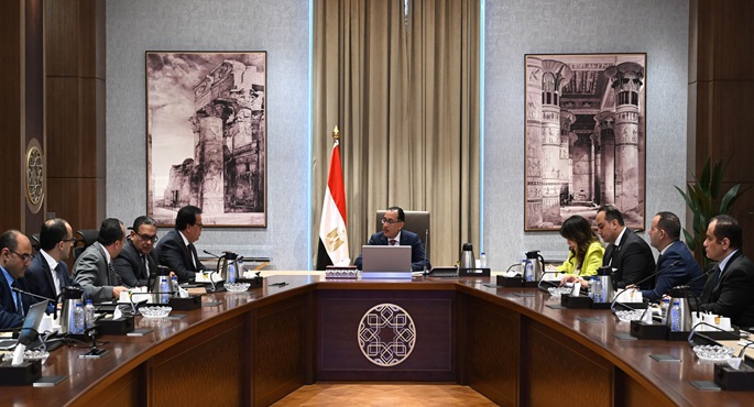 رئيس الوزراء يوجه بإدخال محافظات جديدة لمنظومة التأمين الصحي الشامل تنفيذاً لتكليفات الرئيس