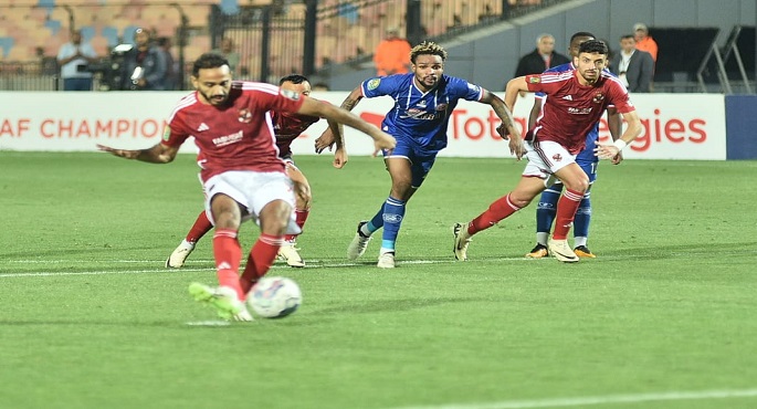 الأهلي يتأهل إلى نصف نهائي أبطال أفريقيا بتغلبه على سيمبا التنزاني بثنائية نظيفة