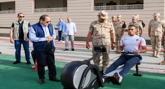 بالصور والفيديو …الرئيس السيسي يتفقد الأكاديمية العسكرية بالعاصمة الإدارية الجديدة