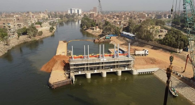 وزير الري يتابع الموقف التنفيذي لمشروع إنشاء مجموعة قناطر ديروط الجديدة