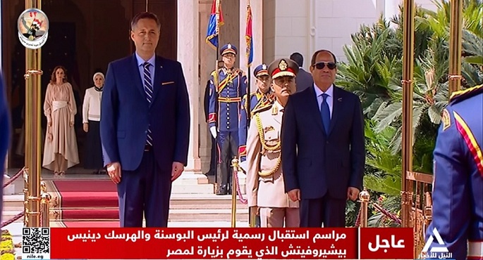 بالفيديو .. الرئيس السيسي يستقبل رئيس البوسنة والهرسك في قصر الاتحادية