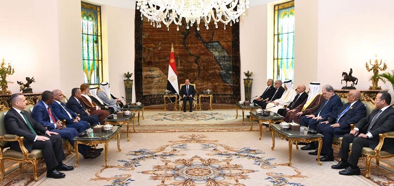 بالصور ..الرئيس السيسي يؤكد المسئولية الكبيرة للمجالس والبرلمانات العربية للدفع قدماً بمسيرة التكامل العربي